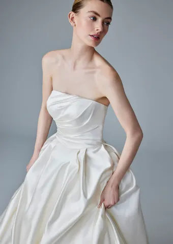 Pronovias Kristin #2 frontface vertical cropped thumbnail