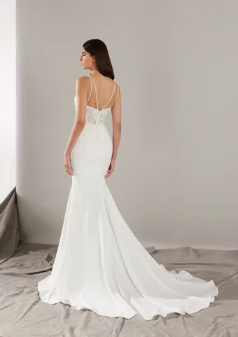 Pronovias Leia #2 default backface vertical thumbnail