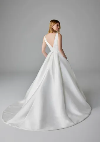Pronovias Lumineuse #1 default backface vertical thumbnail