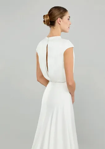 Pronovias Morissette #3 backface vertical cropped thumbnail