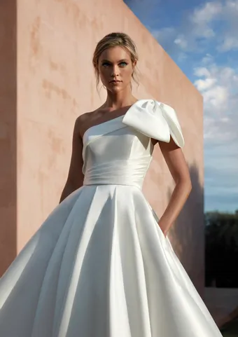 Pronovias Nicosia #2 frontface vertical cropped thumbnail