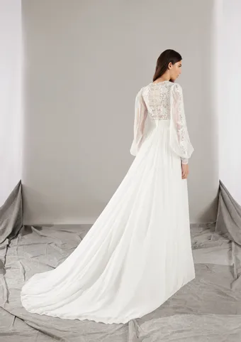 Pronovias Nimbus #2 default backface vertical thumbnail