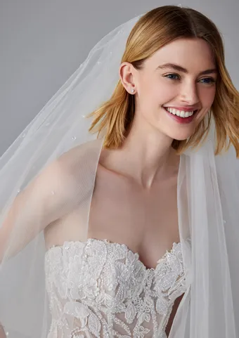 Pronovias Nuage #3 frontface vertical cropped thumbnail