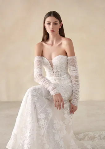 Pronovias Oakley #3 frontface vertical cropped thumbnail