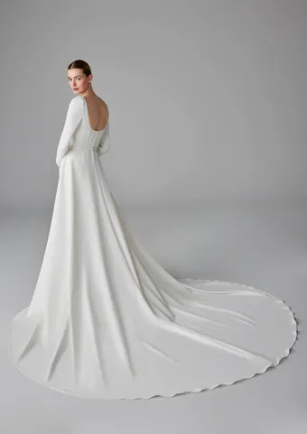 Pronovias Oropha #3 default backface vertical thumbnail