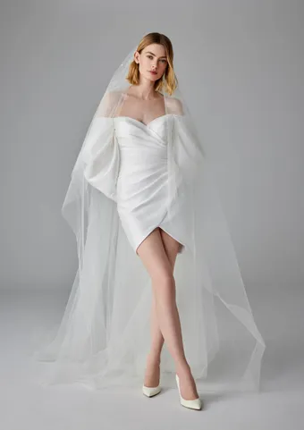 Pronovias Quinn #0 default frontface vertical thumbnail
