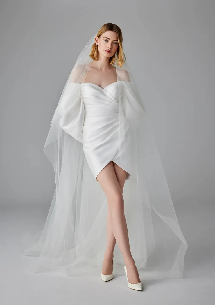 Pronovias Quinn Image