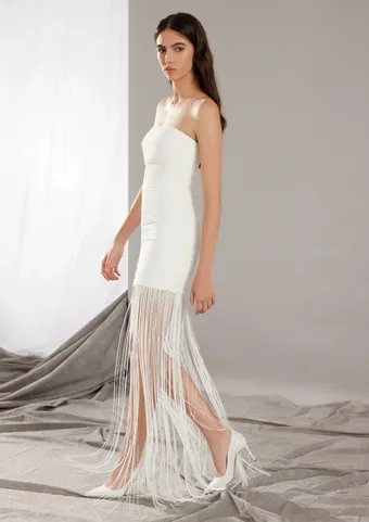 Pronovias Reign #1 frontface vertical thumbnail