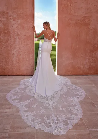 Pronovias Roanna #1 default backface vertical thumbnail