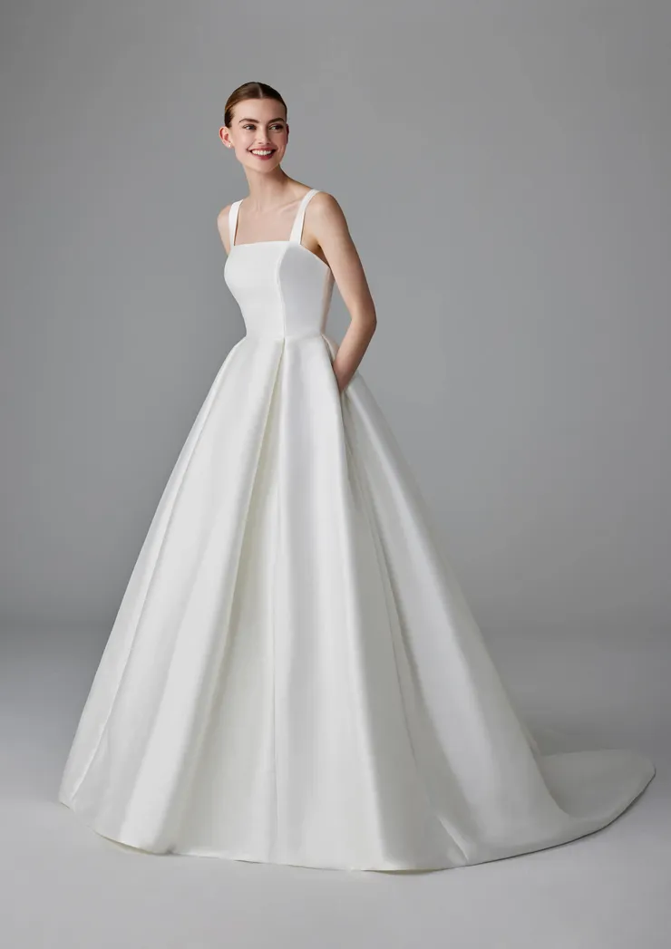 Pronovias Rosamund Image