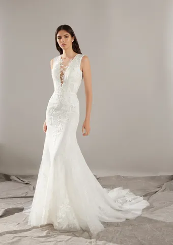 Pronovias Rowdy #1 frontface vertical thumbnail