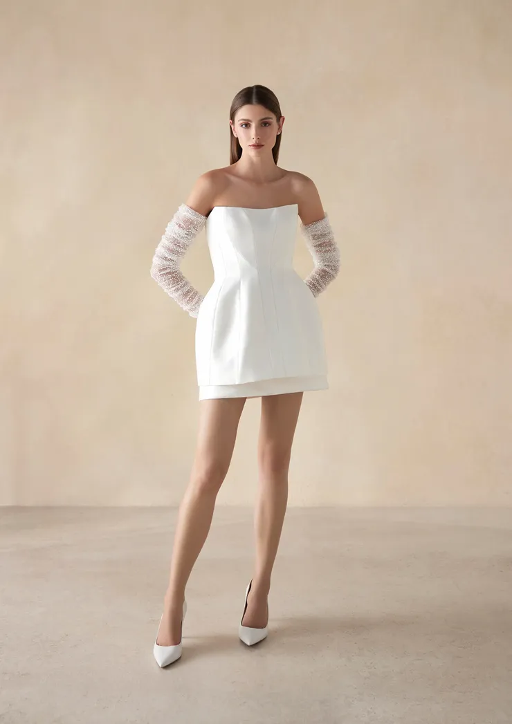 Pronovias Sting Image