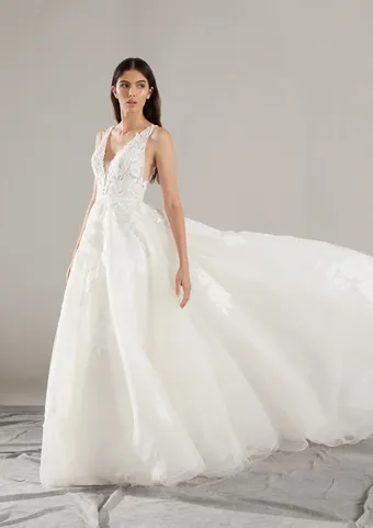 Pronovias West #1 frontface vertical thumbnail