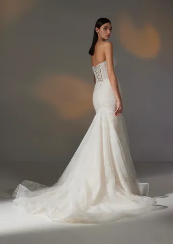Pronovias Alura #3 default backface vertical thumbnail