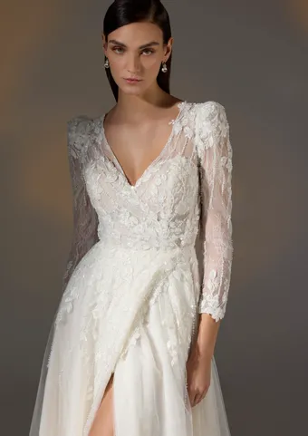 Pronovias Amiyah #3 frontface vertical cropped thumbnail