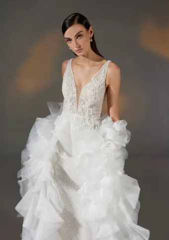 Pronovias Ayanna #4 frontface vertical cropped thumbnail