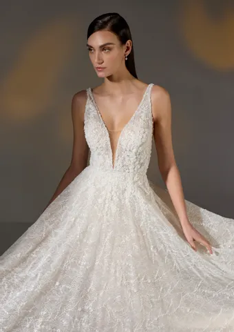 Pronovias Devna #2 frontface vertical cropped thumbnail