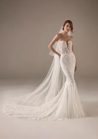 Pronovias Jameela #0 default frontface vertical thumbnail