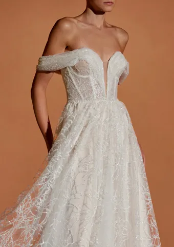 Pronovias Sunnya #3 frontface vertical cropped thumbnail