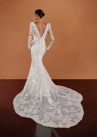 Pronovias Vipa #3 backface vertical thumbnail