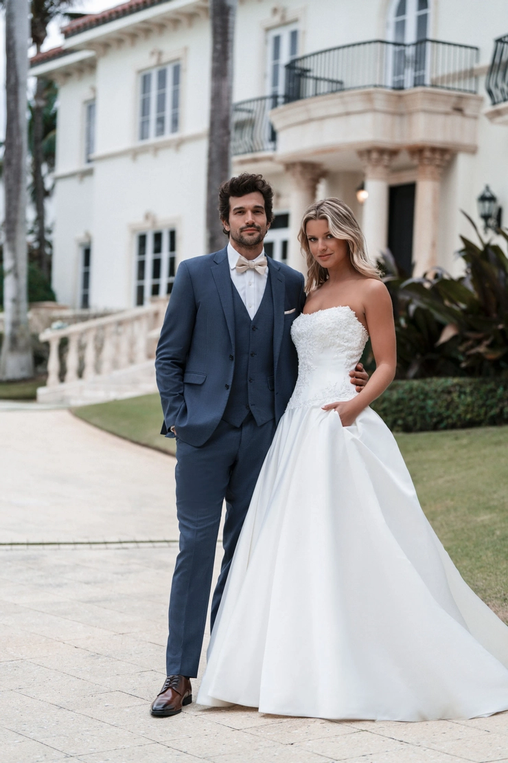 Allure Bridals A1350 #1 frontface vertical picture