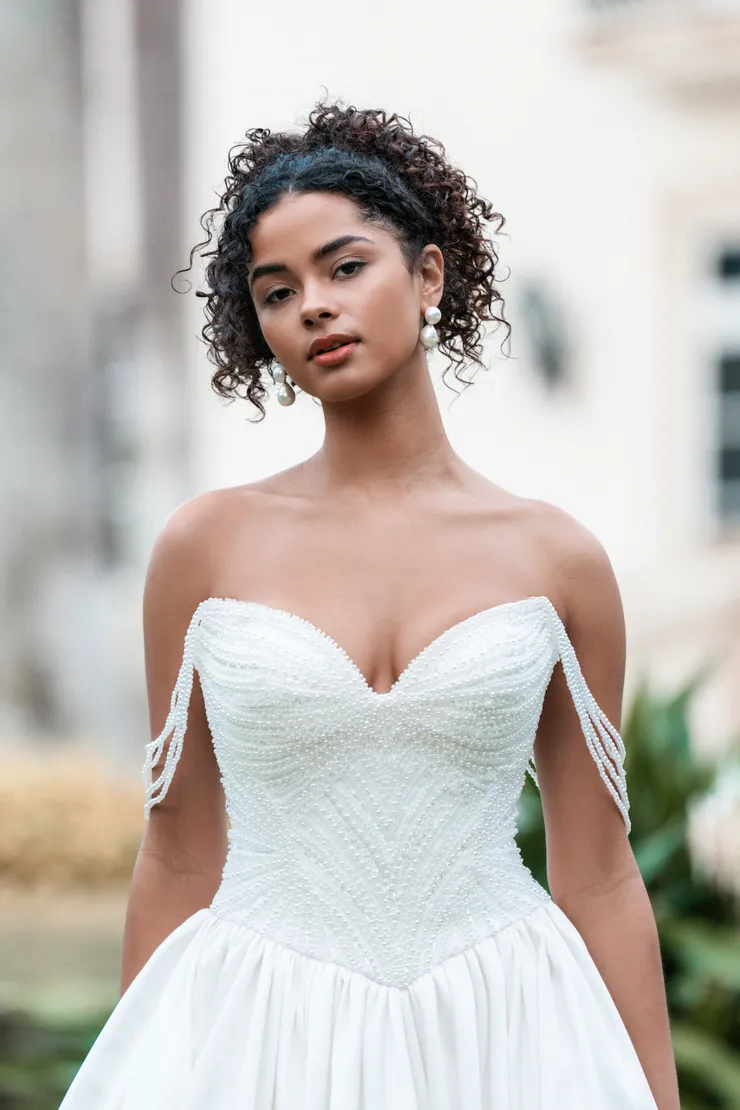 Allure  A1369