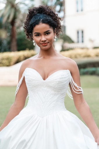 Allure Style #A1369 #9 frontface vertical cropped thumbnail