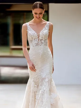 Pronovias BLAIA #2 frontface vertical cropped thumbnail
