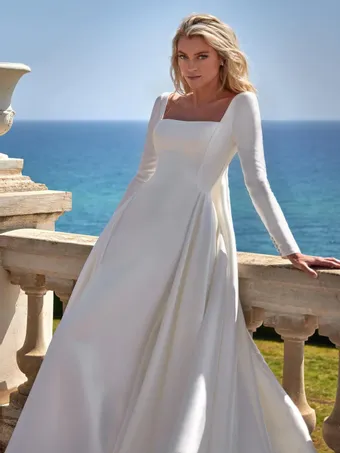 Pronovias Style #DRAVOR #3 frontface vertical cropped thumbnail