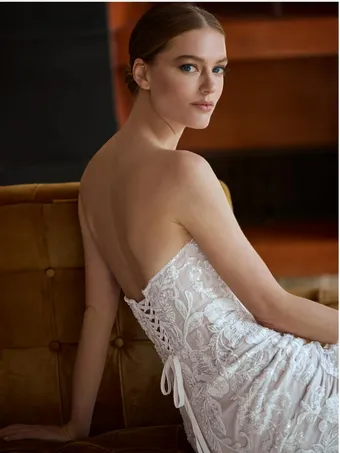 Pronovias Style #GALYN #3 backface vertical cropped thumbnail