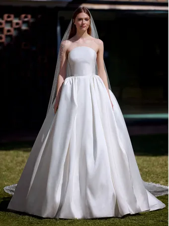 Pronovias Style #IMPERI #0 default frontface vertical thumbnail
