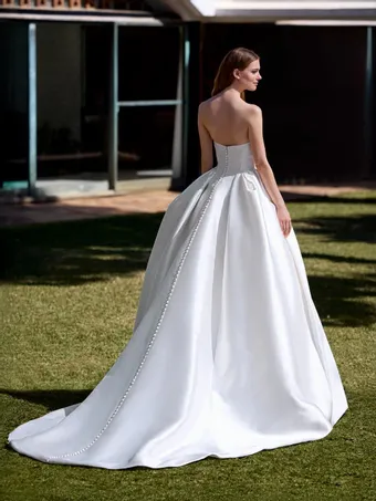Pronovias Style #IMPERI #1 default backface vertical thumbnail