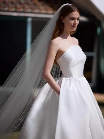 Pronovias Style #IMPERI #2 frontface vertical cropped thumbnail