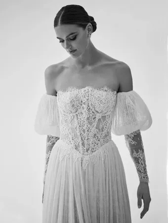 Pronovias Style #LIEKE #2 frontface vertical cropped thumbnail