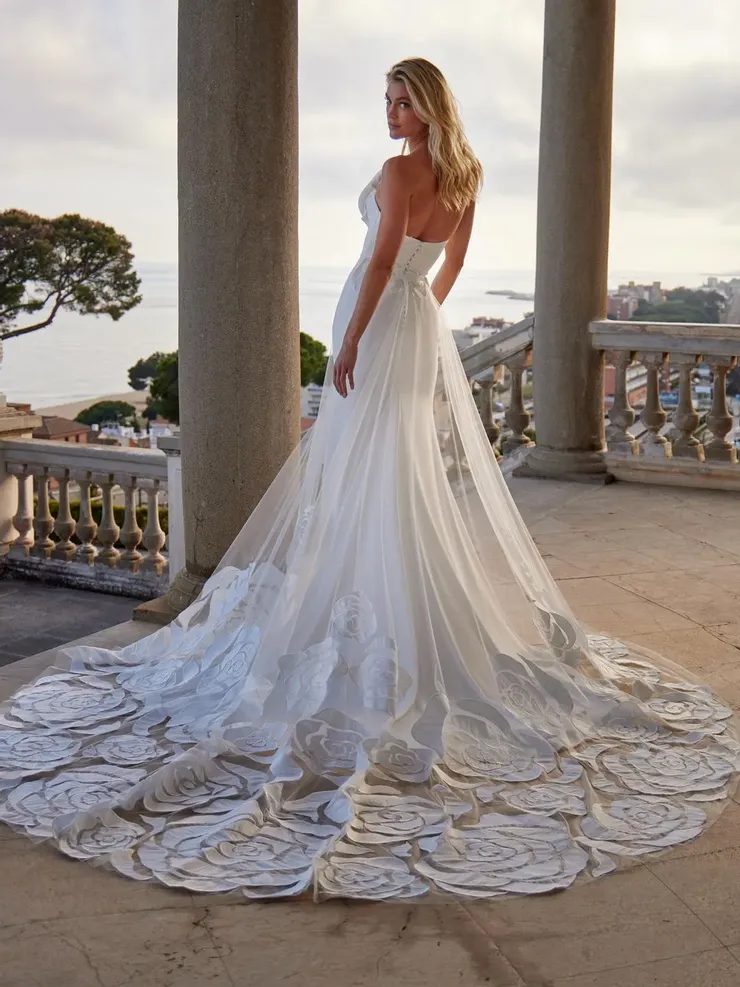 Pronovias LIET
