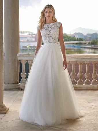 Pronovias MEIRAV #0 default frontface vertical thumbnail