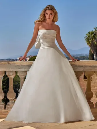 Pronovias Style #OLWIA #0 default frontface vertical thumbnail