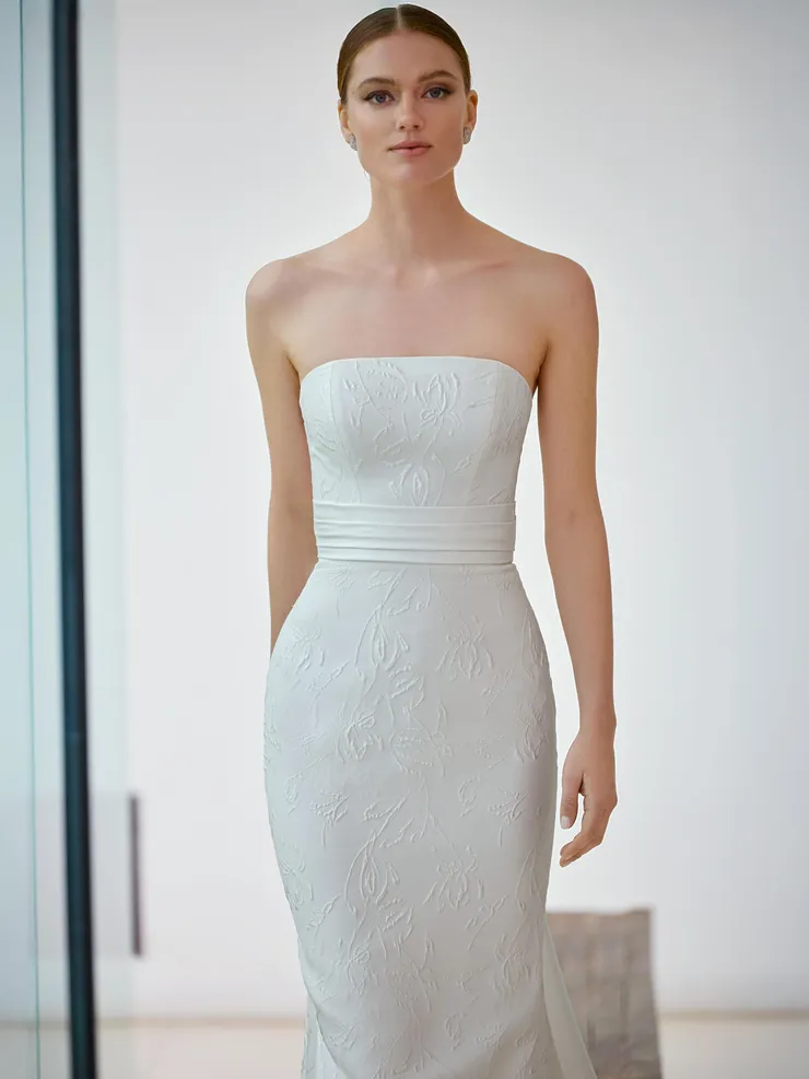 Pronovias RHIMES