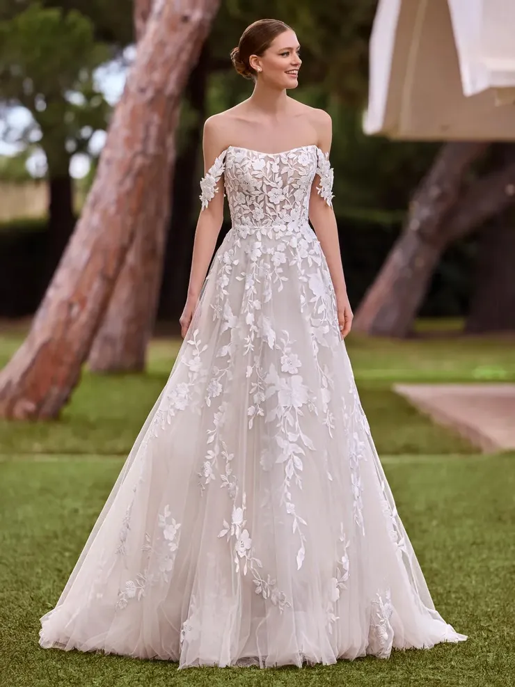 Pronovias Style #SYBIL Default Thumbnail Image