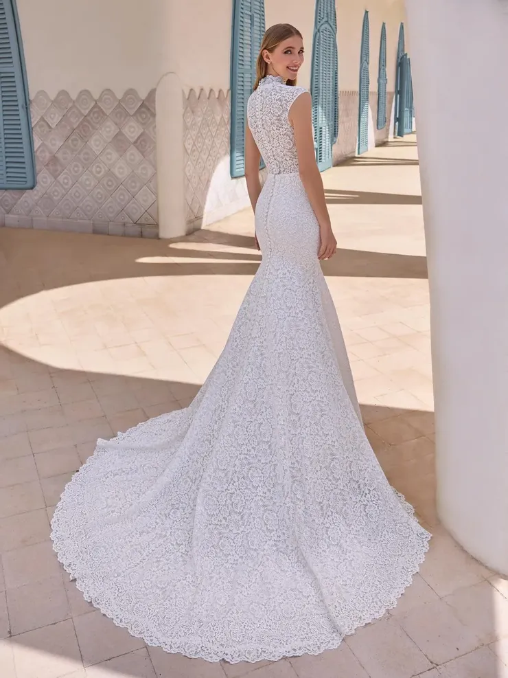 Pronovias TAMASIN