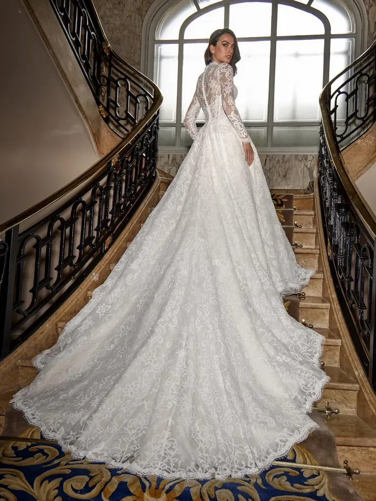 Privee by Pronovias BITHYNIA