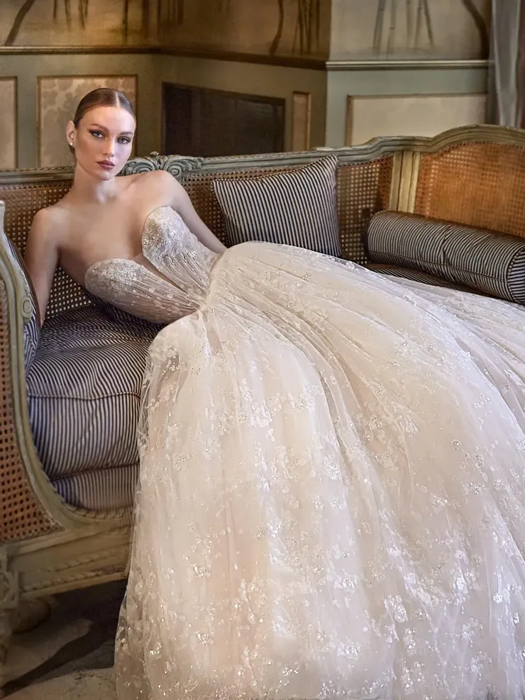 Privee by Pronovias BRETTIA