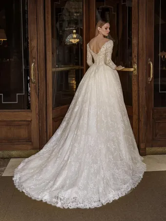 Privee by Pronovias DRIOS #1 default backface vertical thumbnail