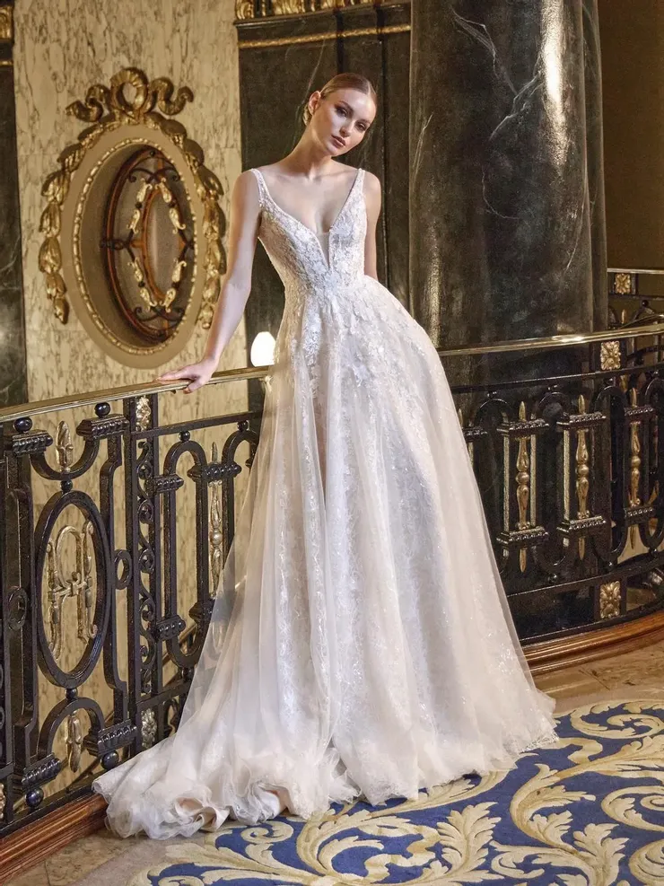 Pronovias Privee Style #THRIAE Default Thumbnail Image