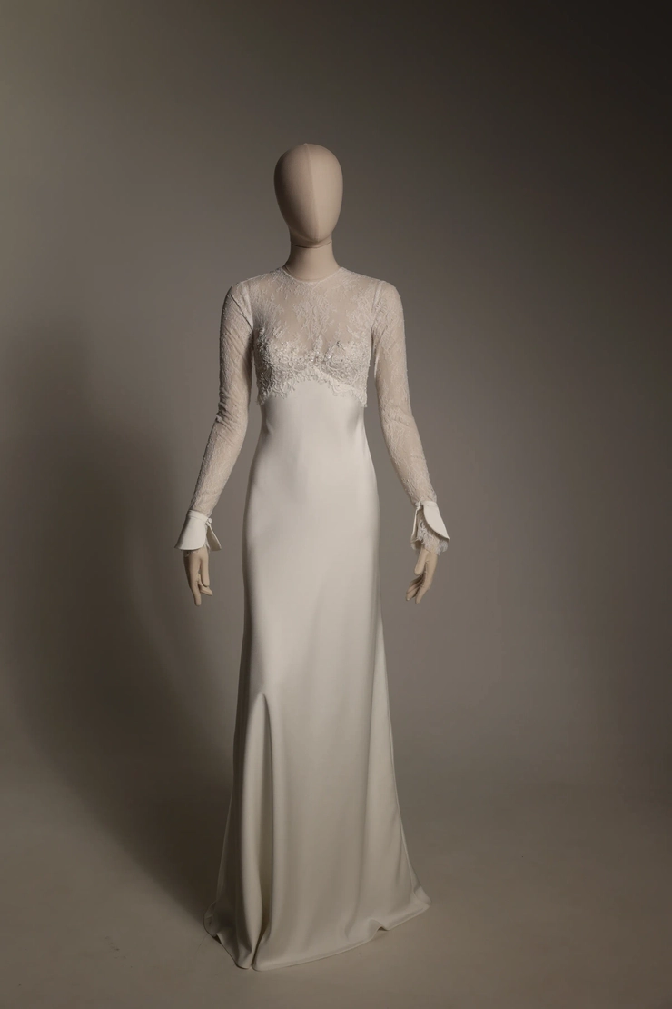 Milla Nova - Alouette | Studio I Do Bridals