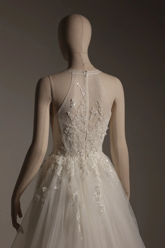 Milla Nova Style #Roselet #5 backface vertical cropped thumbnail