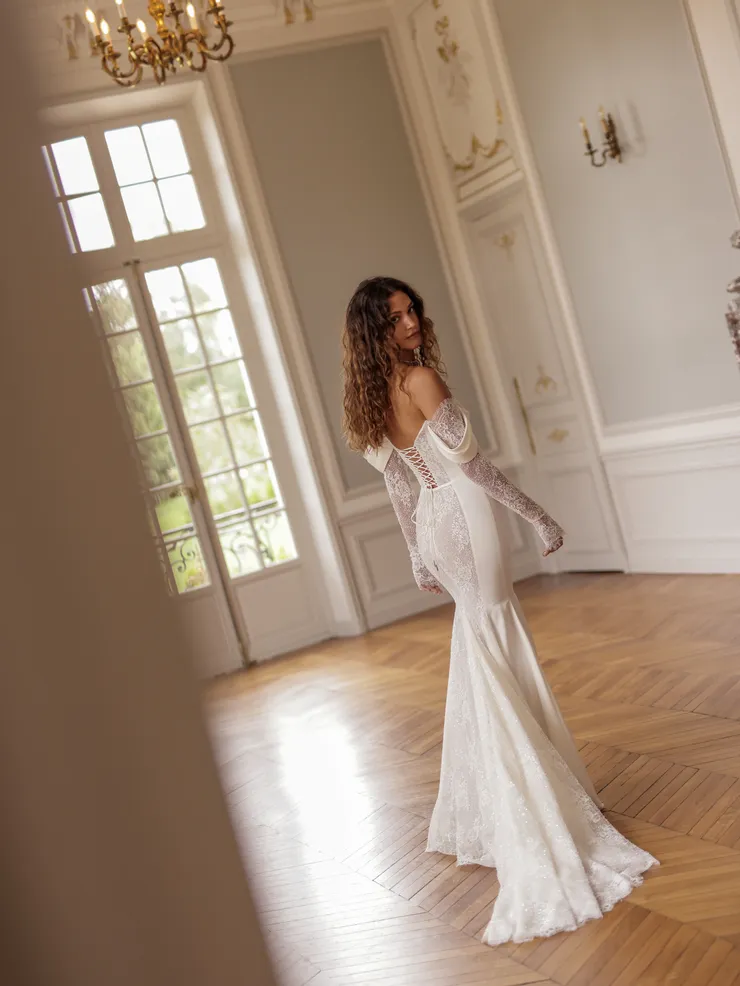 Wona Concept Backface Thumbnail Image