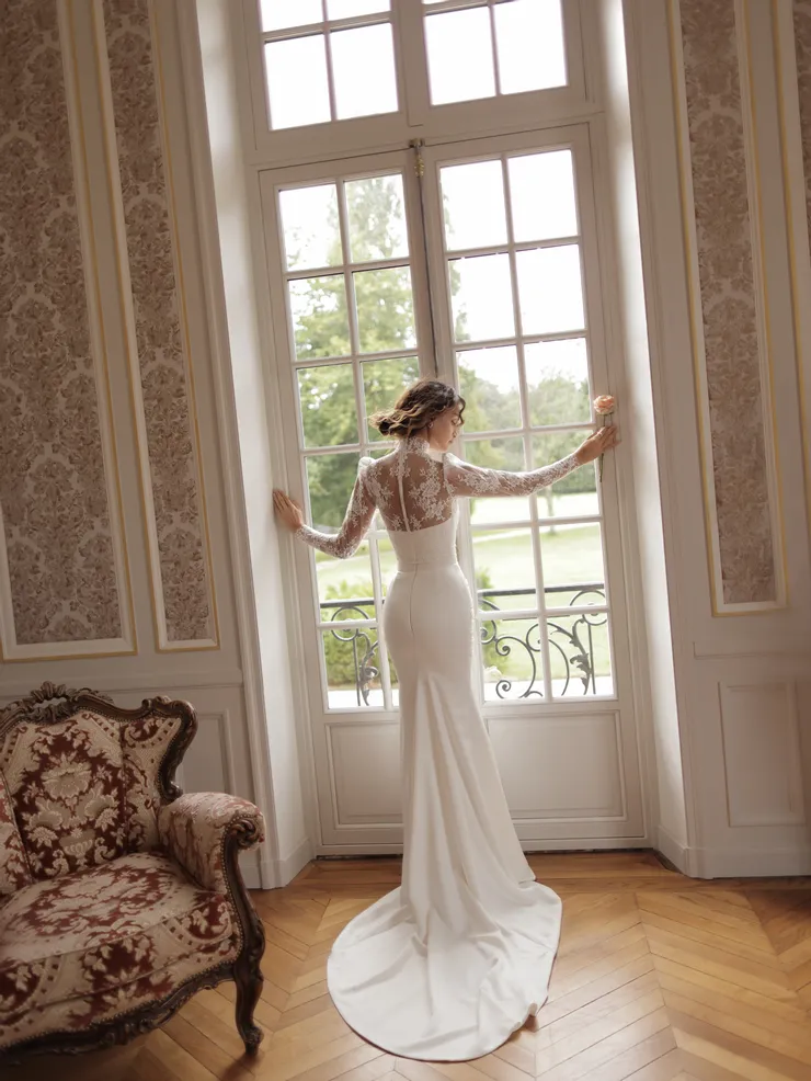 Wona Concept Backface Thumbnail Image