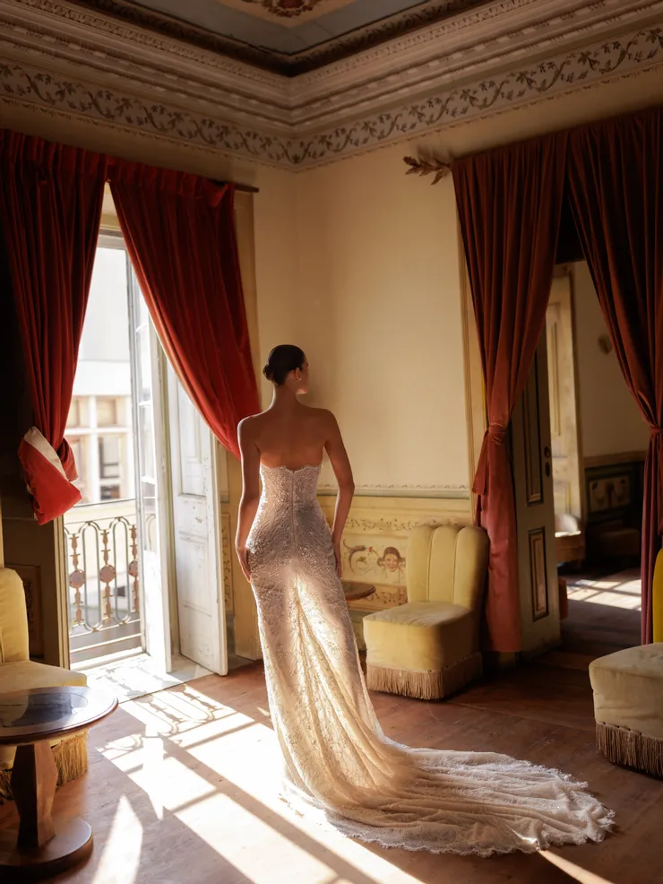 Wona Concept Backface Thumbnail Image