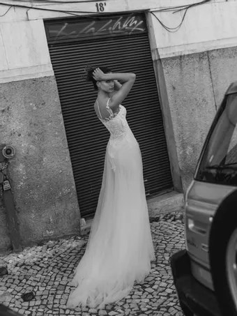 Wona Concept Sol #1 default backface vertical thumbnail